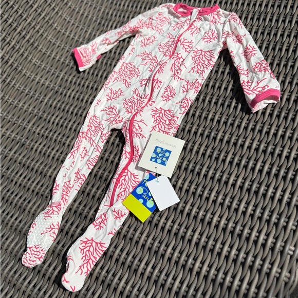 Kickee Pants Coral Print Zip-Up Footie - Size 6-9 months - NWT - Picture 4 of 16